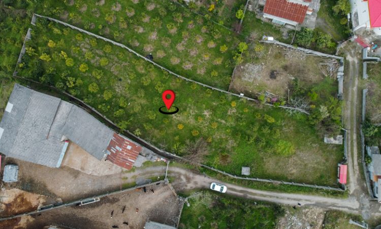 زمین مسکونی