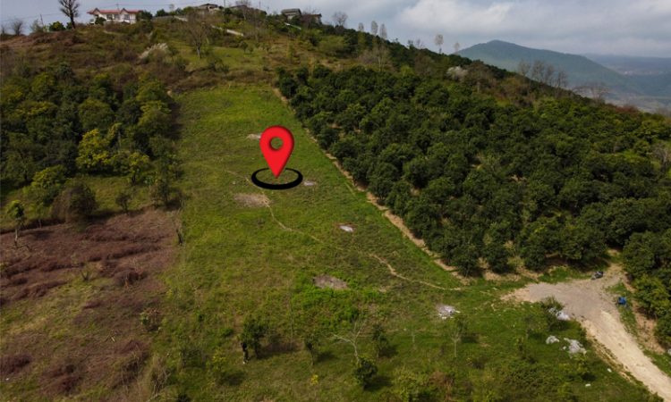 زمین با چشم انداز