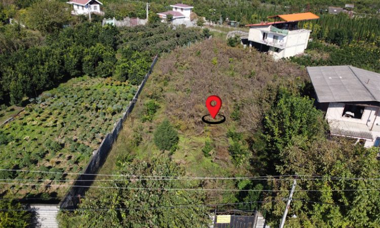 زمین مسکونی