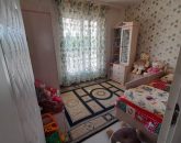 ویلا با چشم انداز کوه