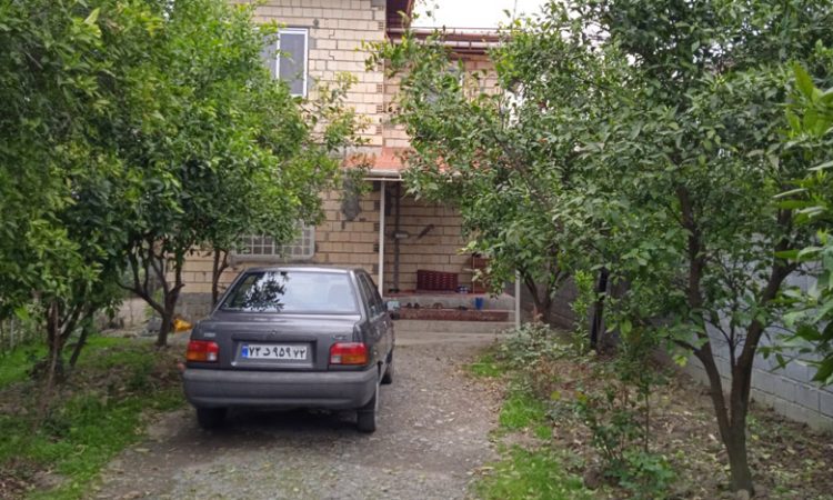 ویلا دوبلکس با درختان پرتغال