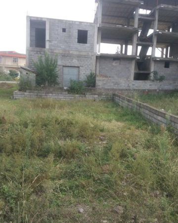 زمین مسکونی